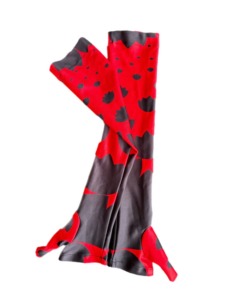 Saint Stella M Lully Opera Gloves: Black/Red