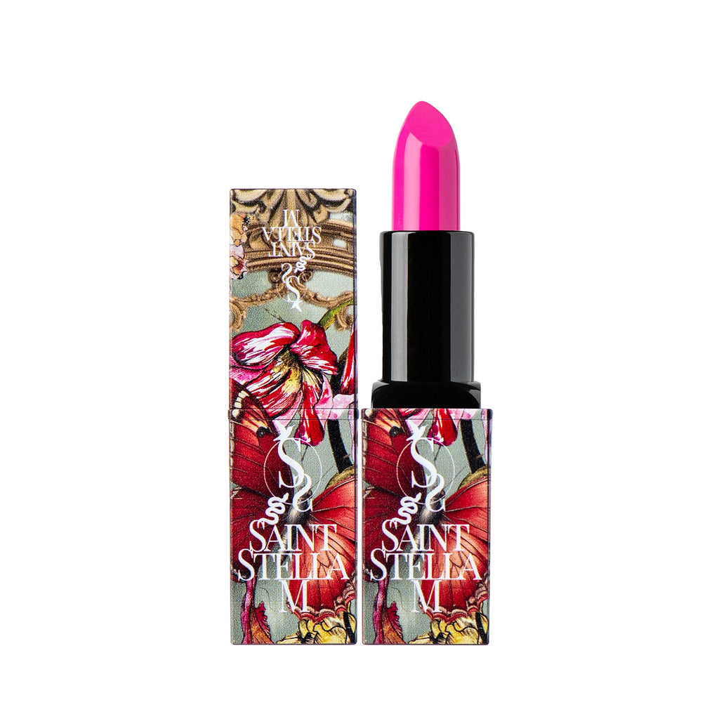 Lipstick: Gigi Does Go-Go (Hot Pink)